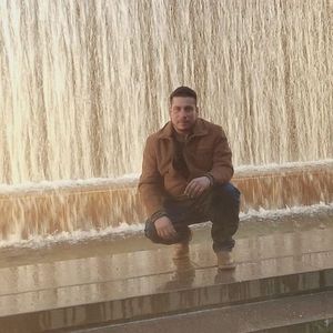 Meet your Posher, Beto